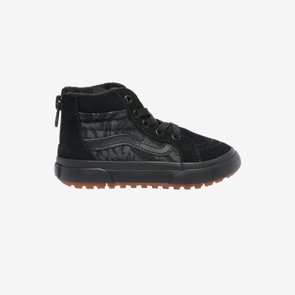 Vans SK8 HI MTE size 5.5 toddler